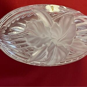 Elegant Frosted Glass Floral Trinket Box